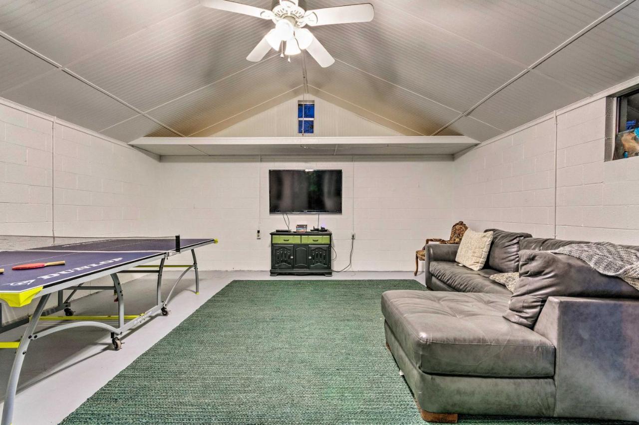Hot Springs Home With Hot Tub, 2 Mi To National Park エクステリア 写真